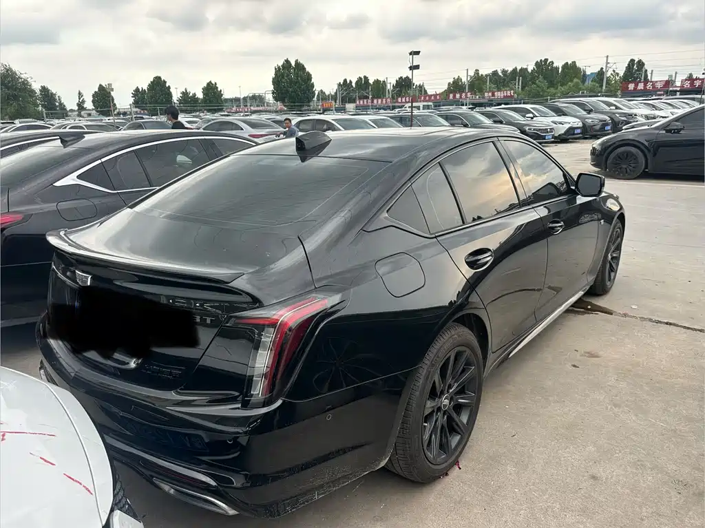 Cadillac CT5 — миниатюра 8