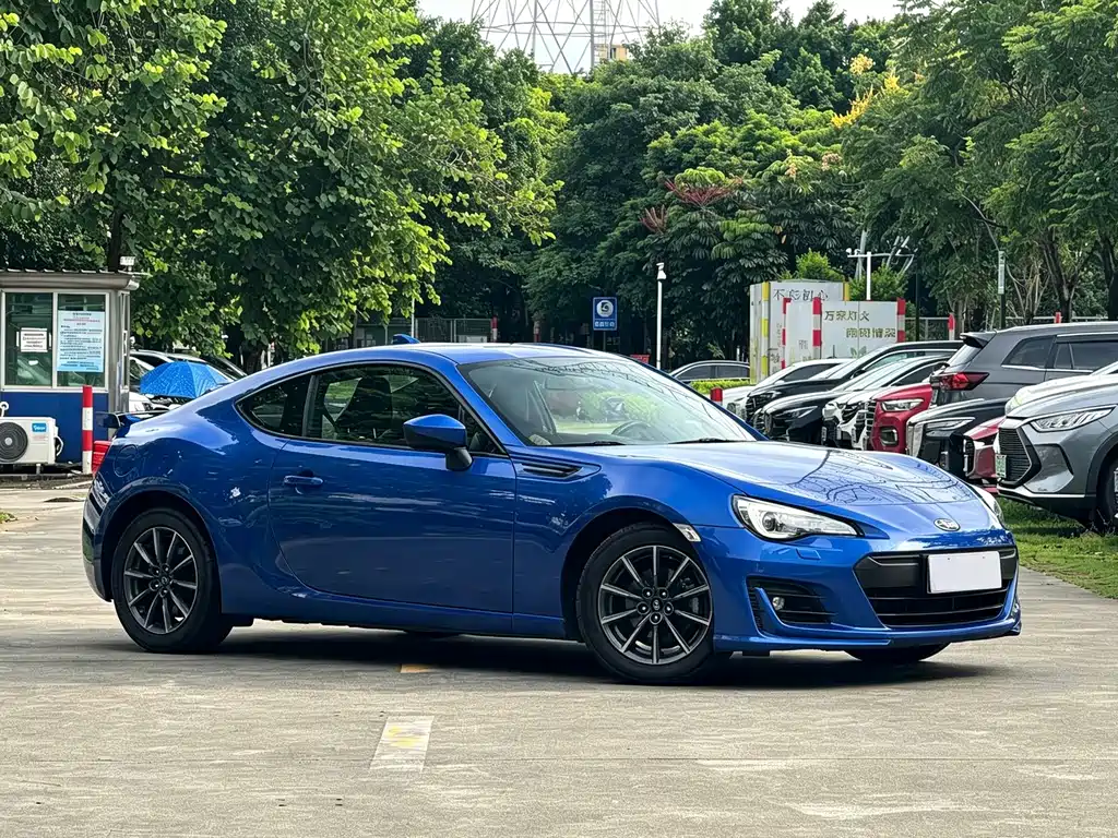 Subaru BRZ — миниатюра 3