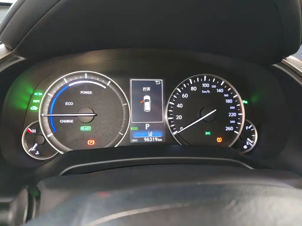 Lexus RX — миниатюра 12