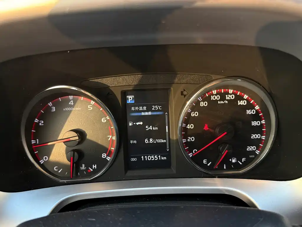 Toyota RAV4 — миниатюра 12