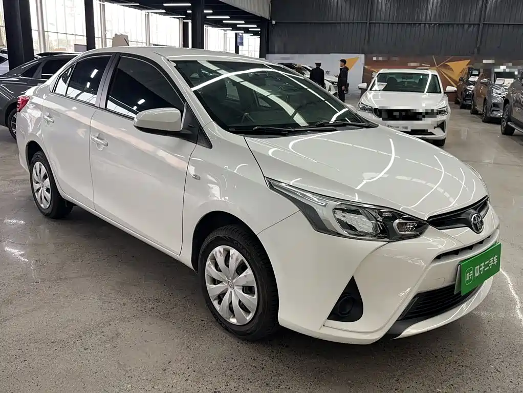 Toyota Yaris L — миниатюра 11