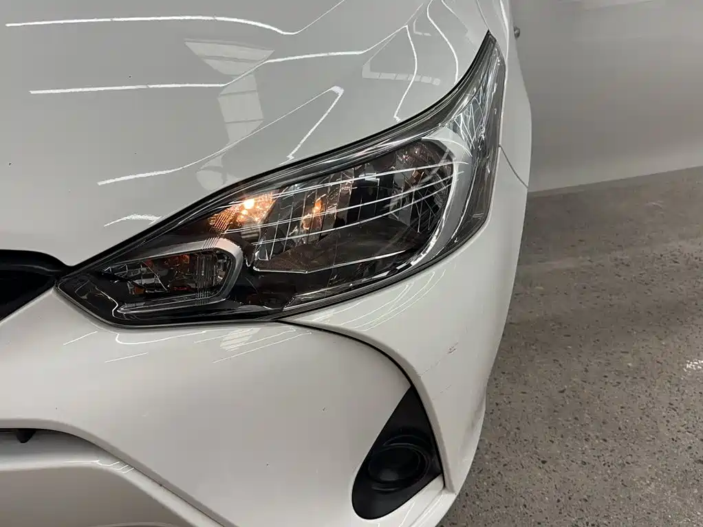 Toyota Yaris L — миниатюра 5