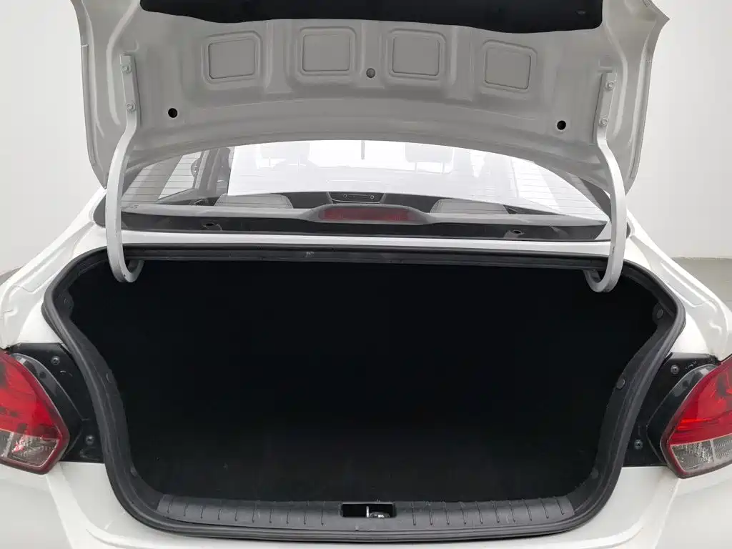 Kia Huanchi — миниатюра 16
