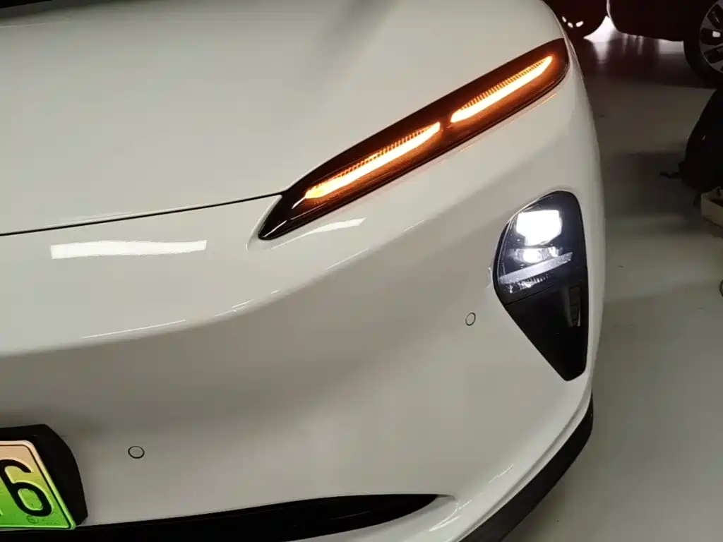 NIO ET5T — миниатюра 24