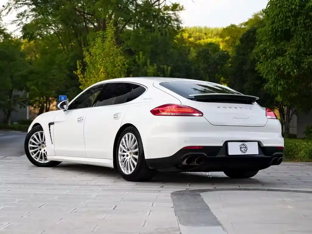 Porsche Panamera — миниатюра 8