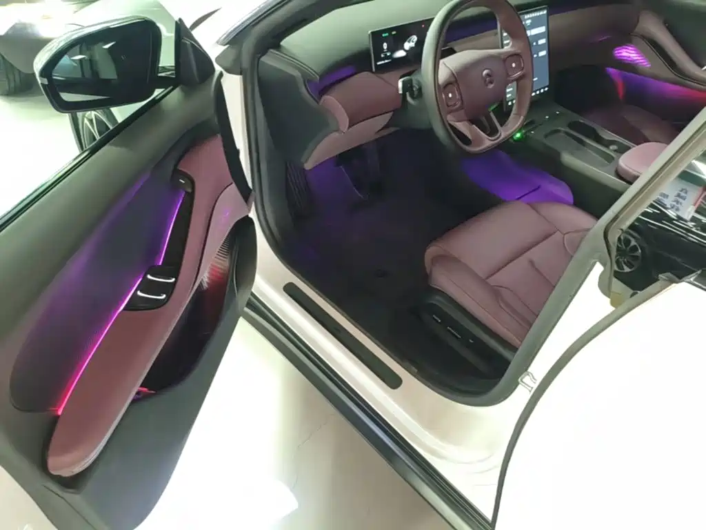 NIO ET5T — миниатюра 16