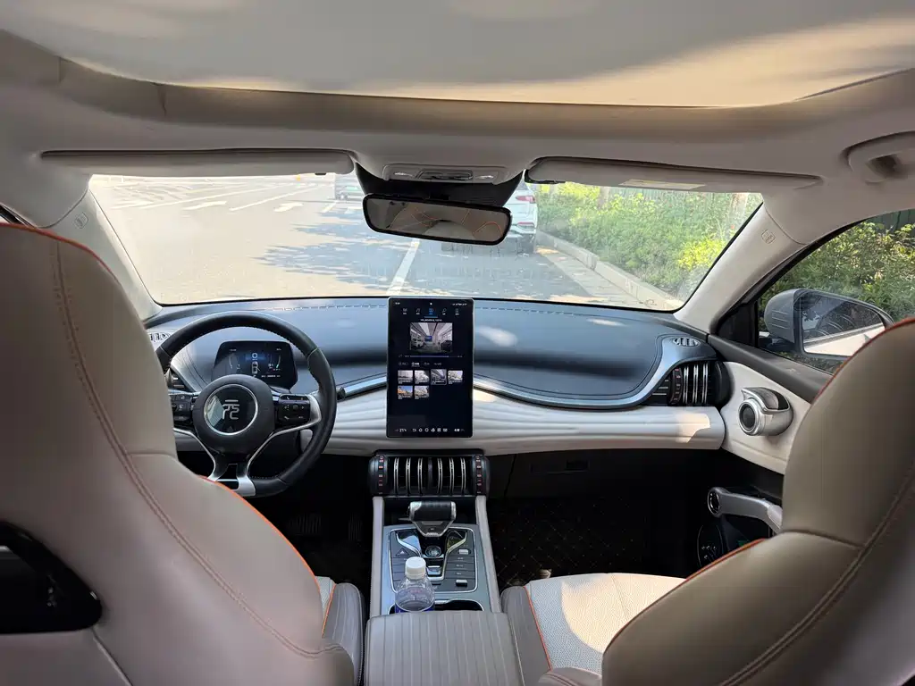 BYD Yuan Plus — миниатюра 6