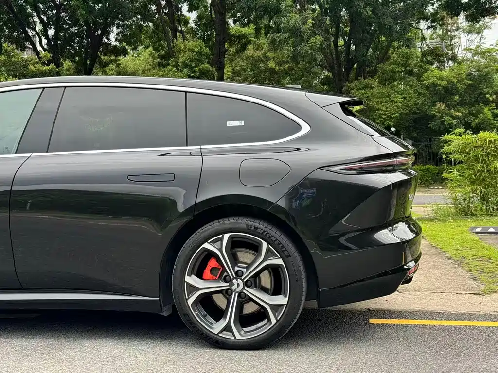 NIO ET5T — миниатюра 16