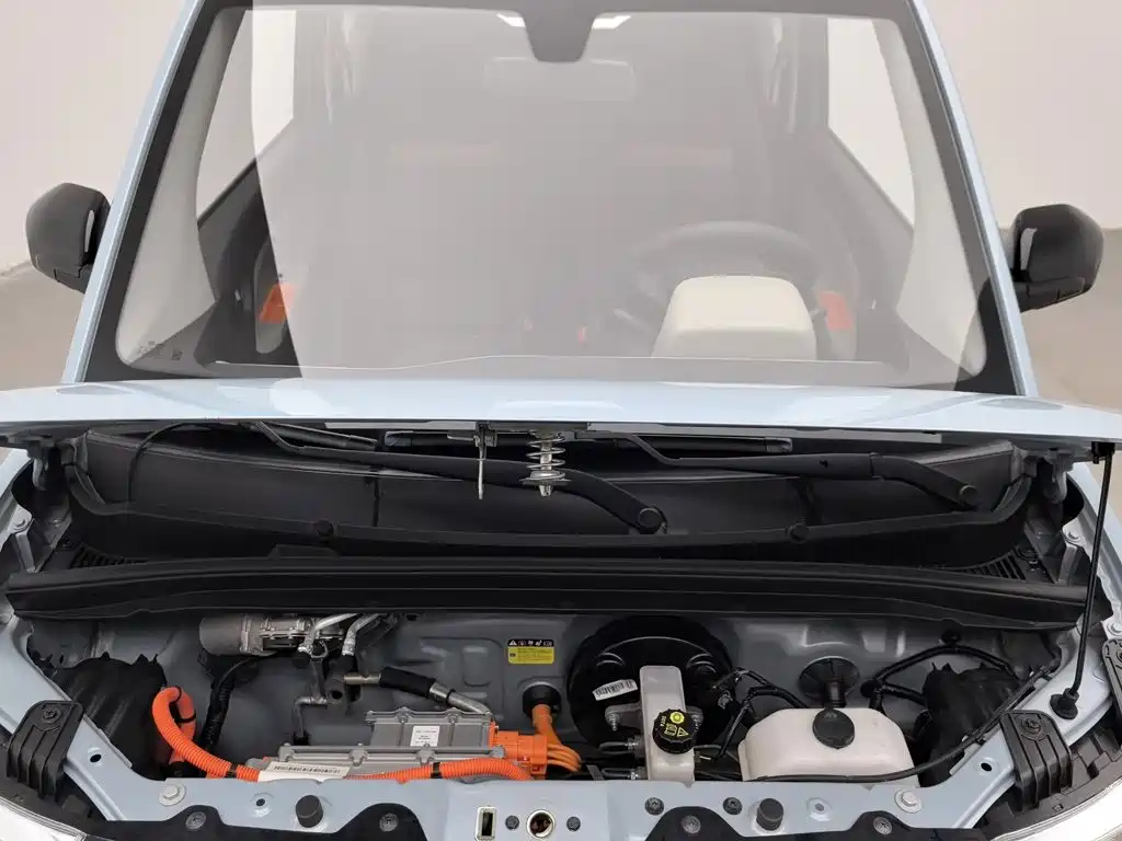 Wuling MINIEV — миниатюра 6
