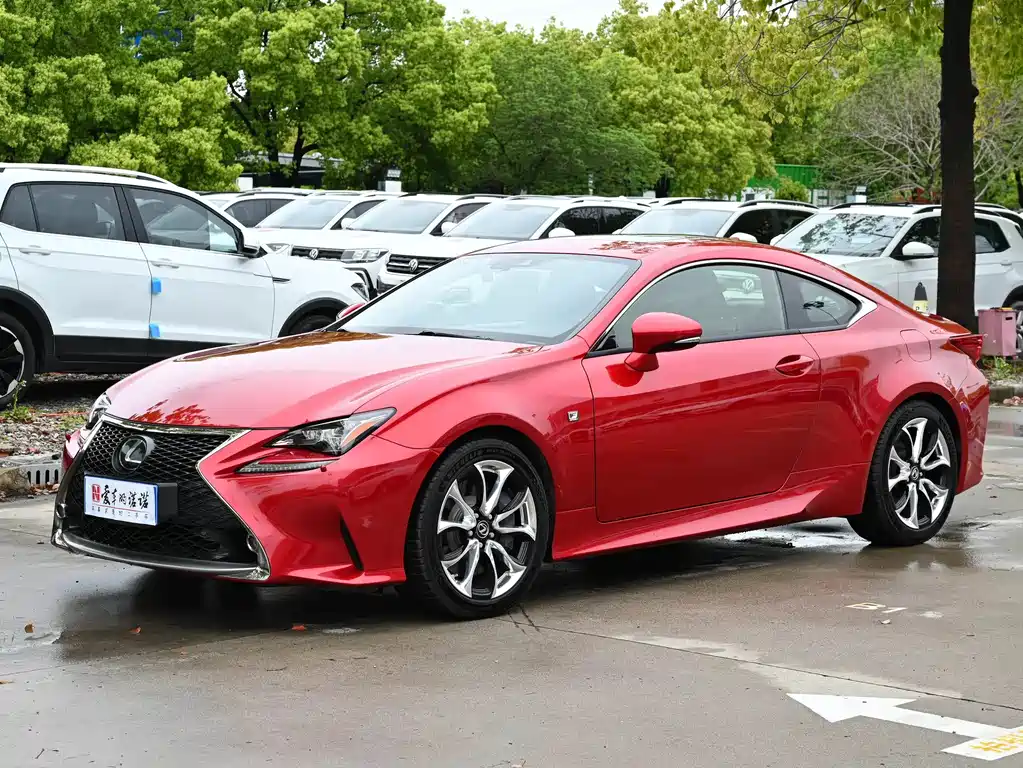 Купить Lexus RC
