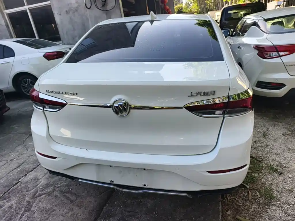 Buick Excelle — миниатюра 6
