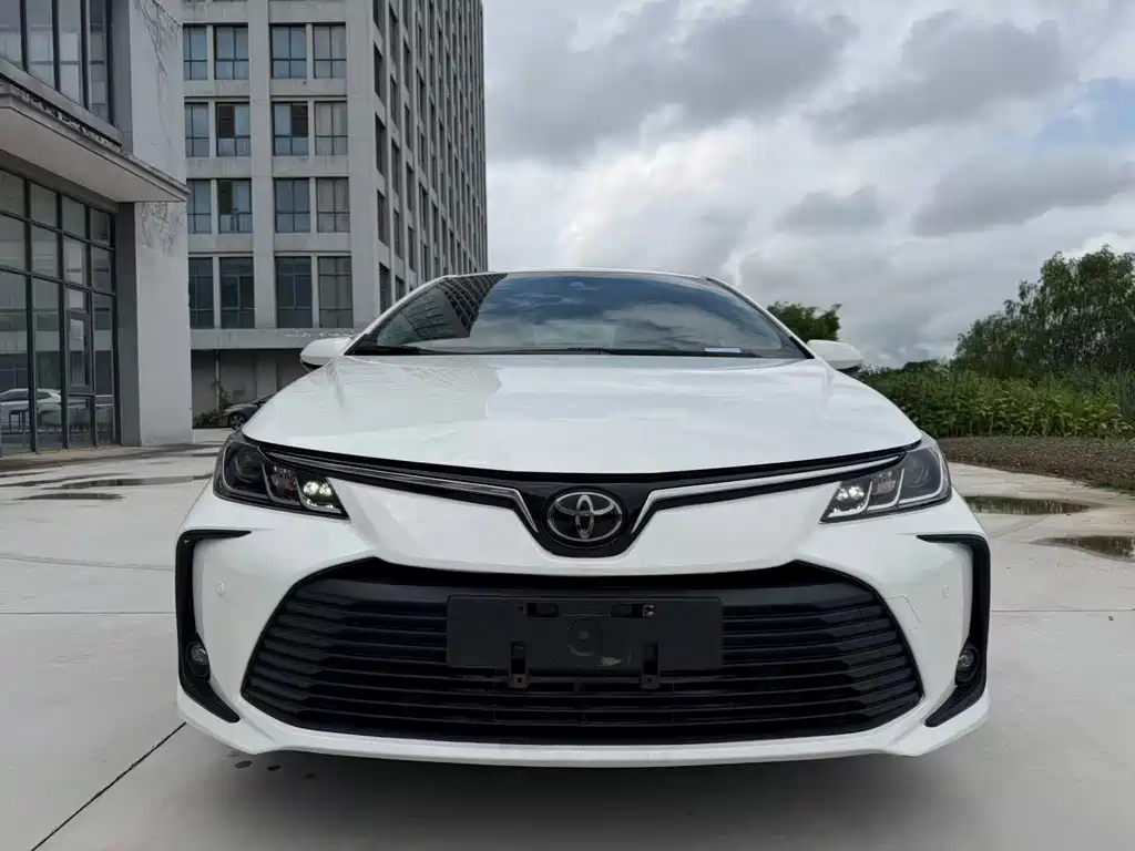 Toyota Corolla — миниатюра 2