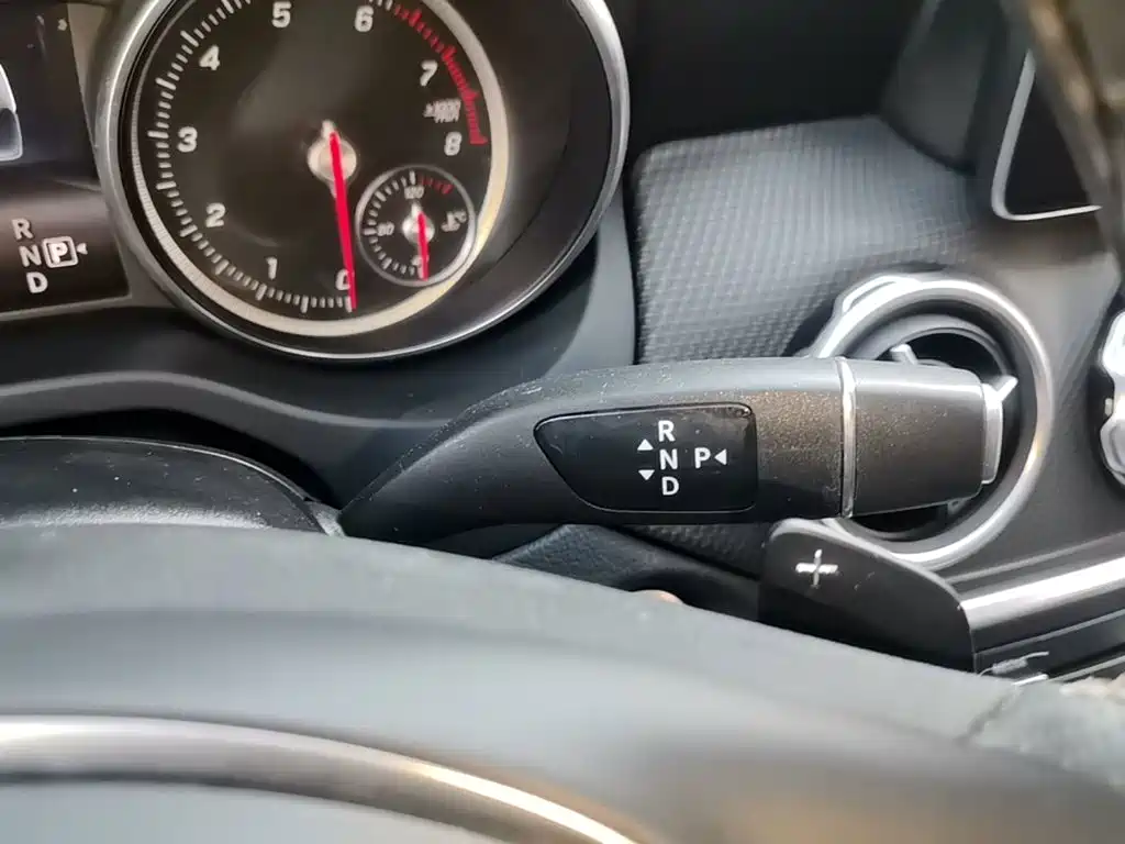 Mercedes-Benz GLA — миниатюра 14