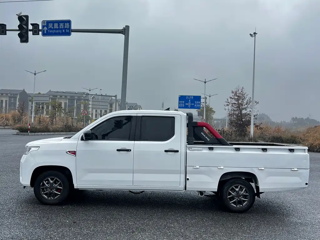 WULING WULING JOURNEY