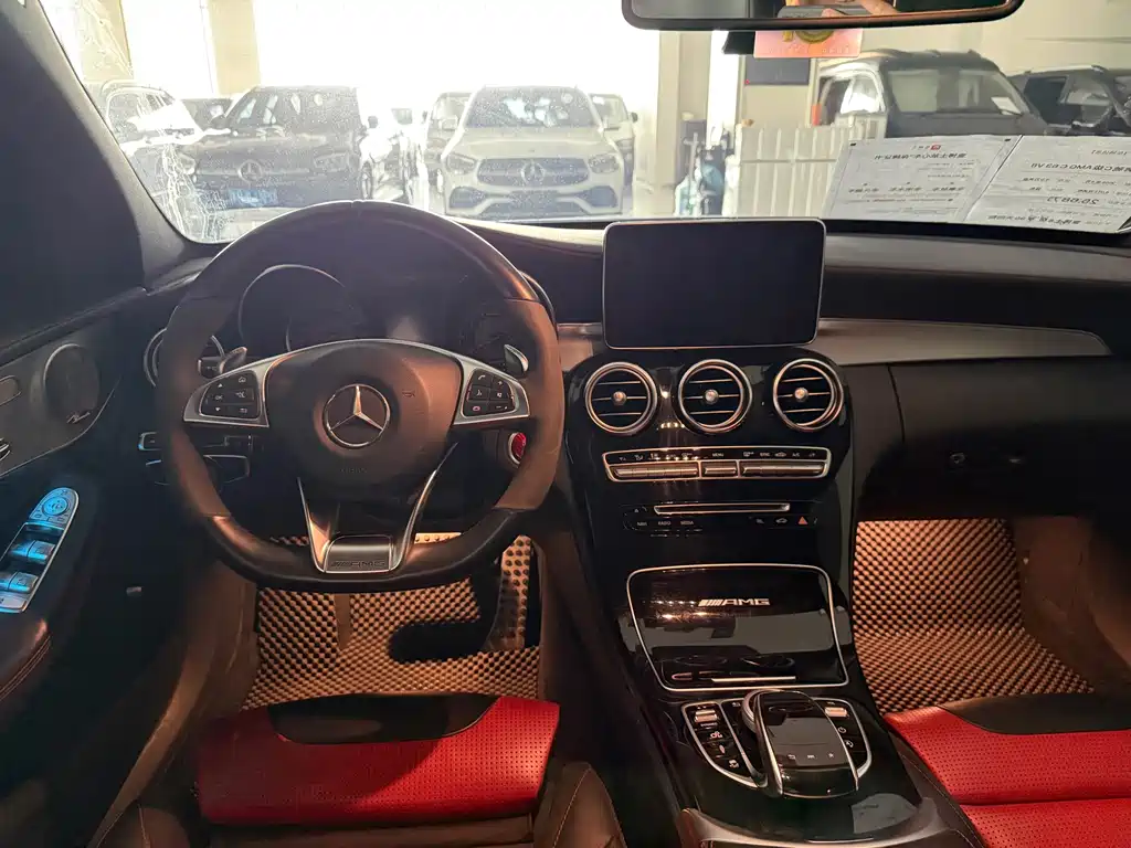 Mercedes-Benz C-Class AMG — миниатюра 6