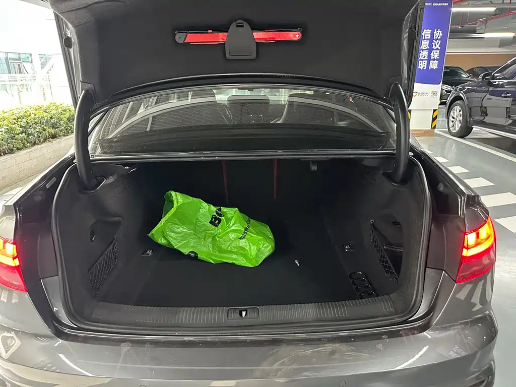 Audi S4 — миниатюра 18