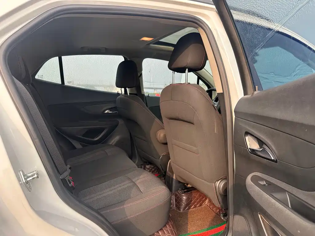 Buick Encore — миниатюра 12