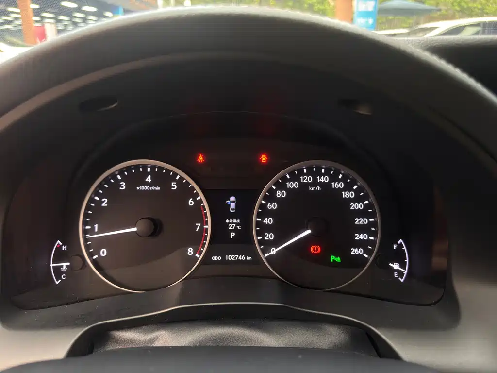 Lexus ES — миниатюра 7