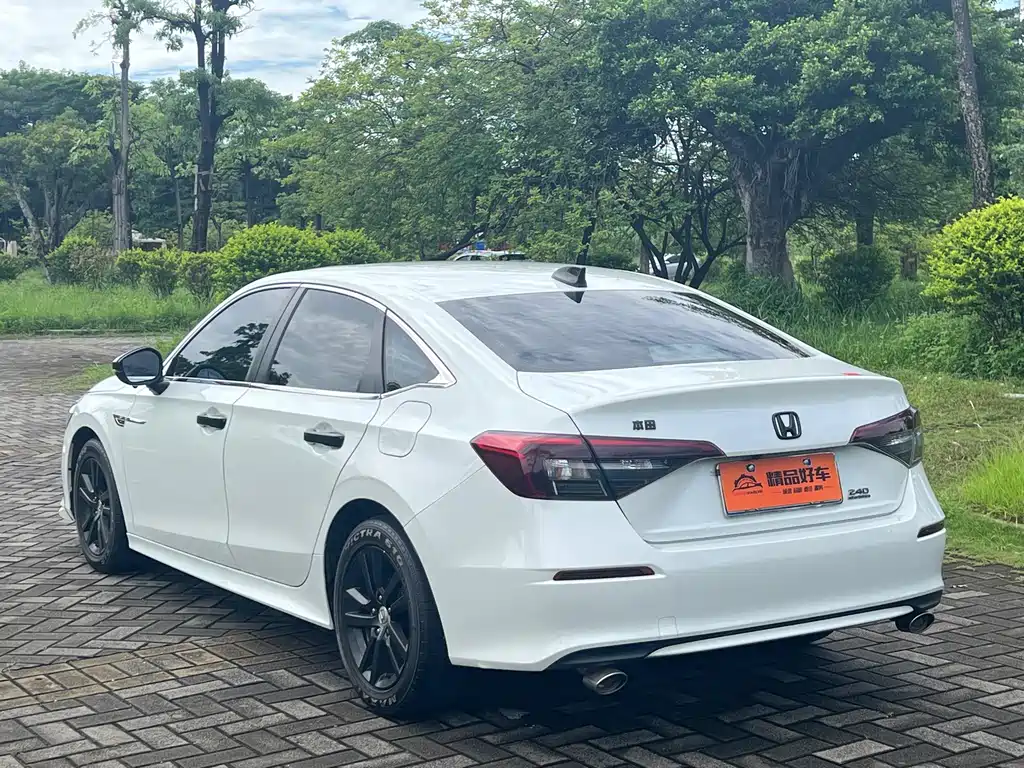 Honda Civic — миниатюра 15