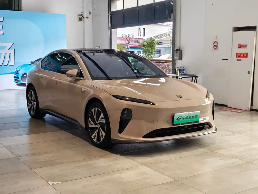 NIO ET5 — миниатюра 3
