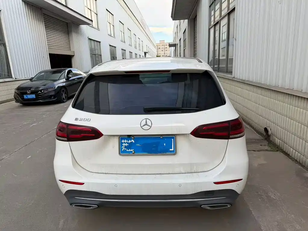 Mercedes-Benz B-Class — миниатюра 10