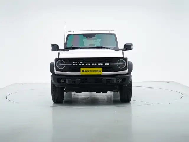 Ford Bronco — миниатюра 2