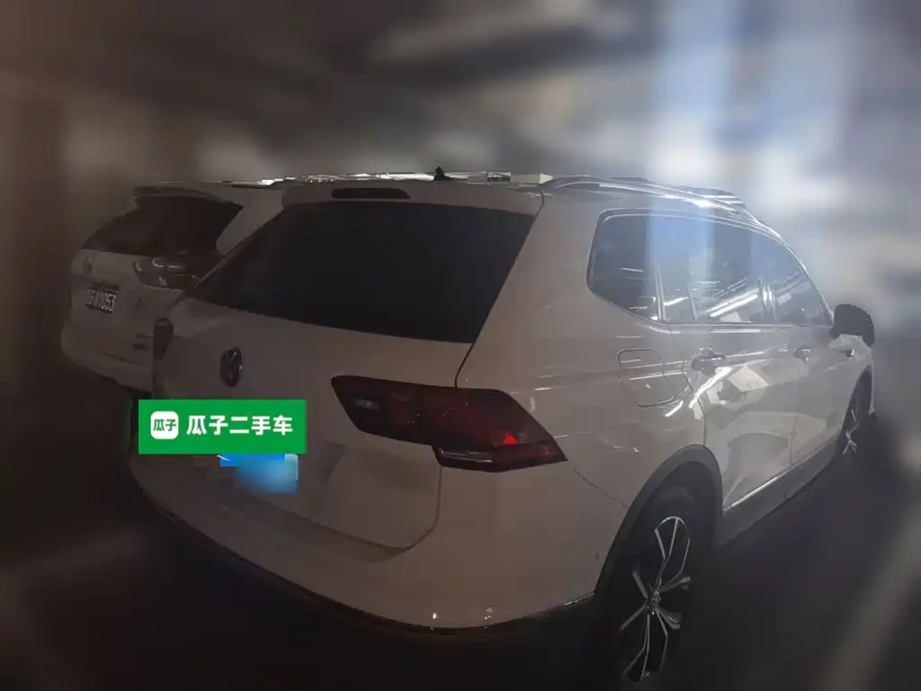 Volkswagen Tiguan L — миниатюра 4