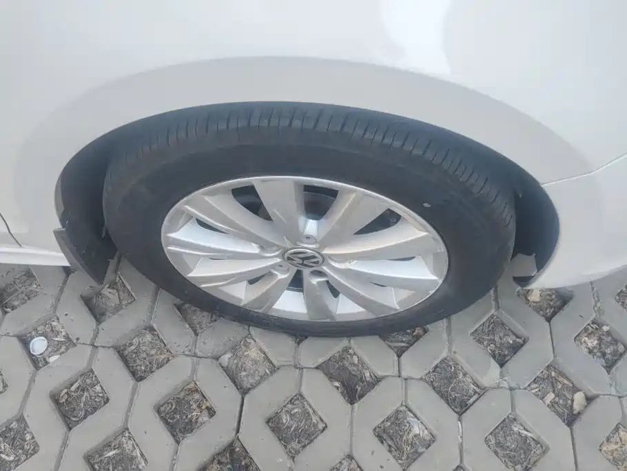Volkswagen Sagitar — миниатюра 6