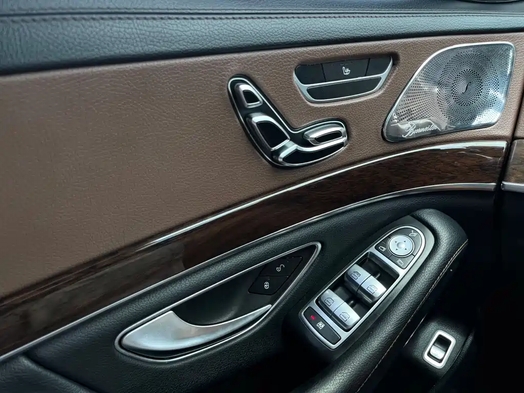 Mercedes-Benz S-Class — миниатюра 14