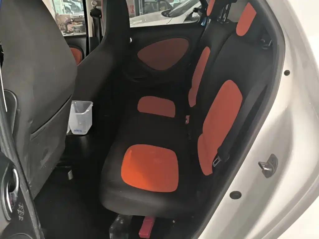 smart Smart Forfour — миниатюра 17