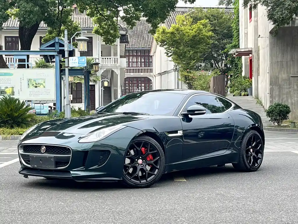 Jaguar F-TYPE