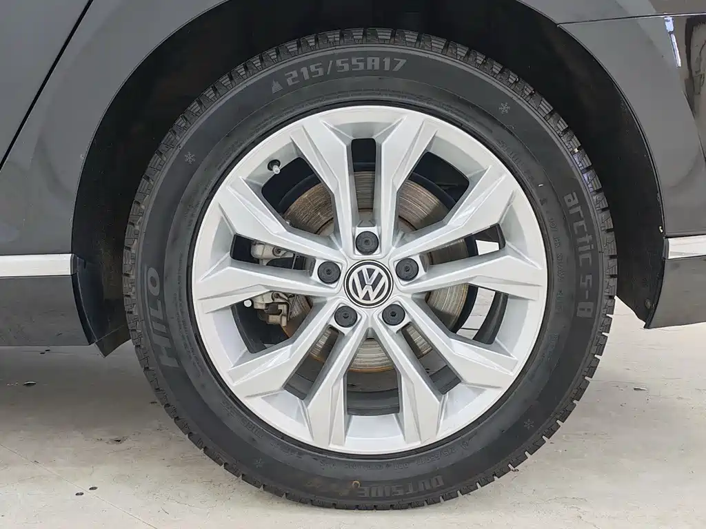 Volkswagen Magotan — миниатюра 18