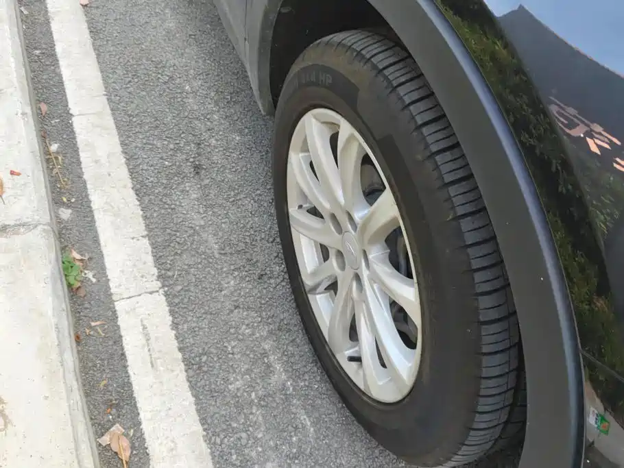Cadillac XT4 — миниатюра 6