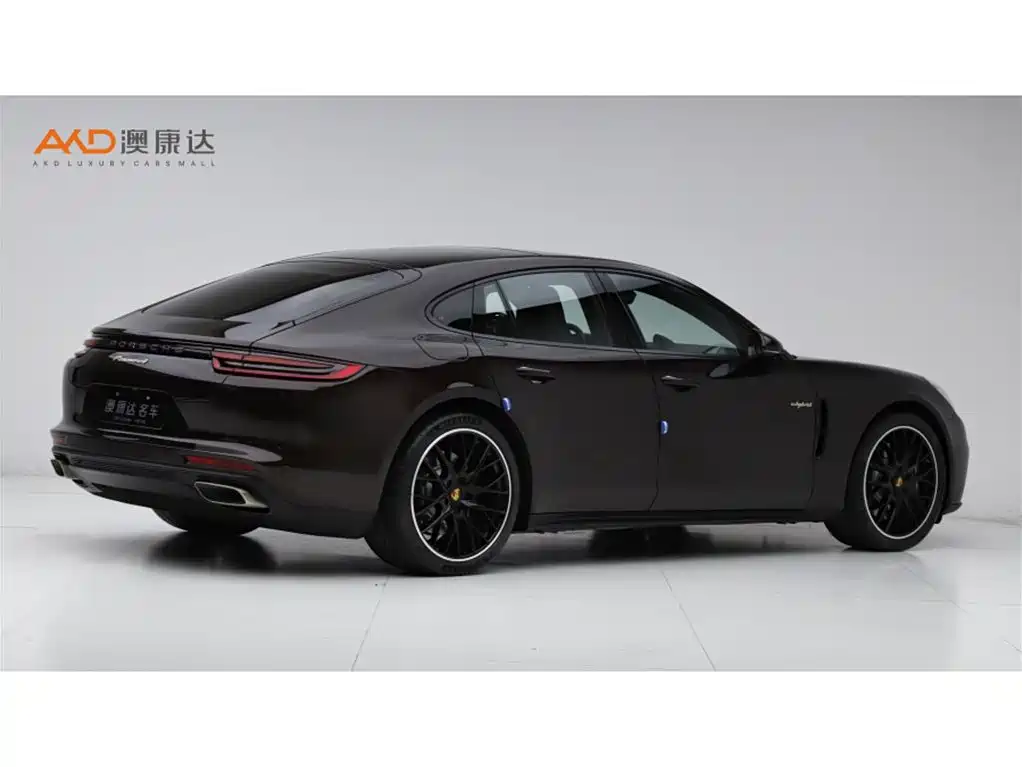 PORSCHE PANAMERA NEW ENERGY
