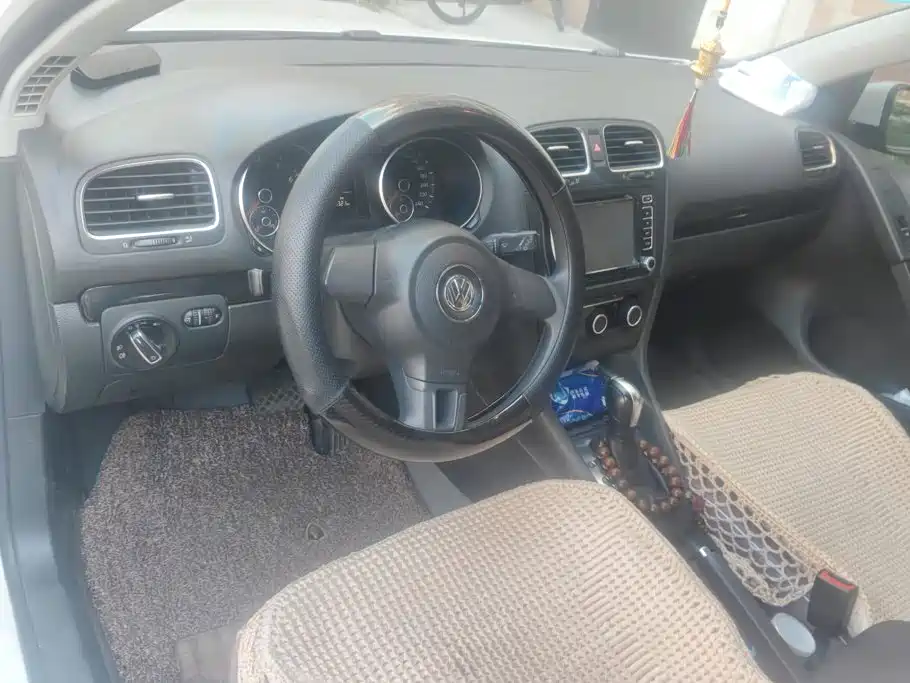 Volkswagen Golf — миниатюра 12