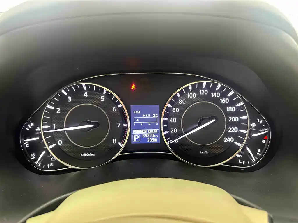 Nissan Patrol — миниатюра 17