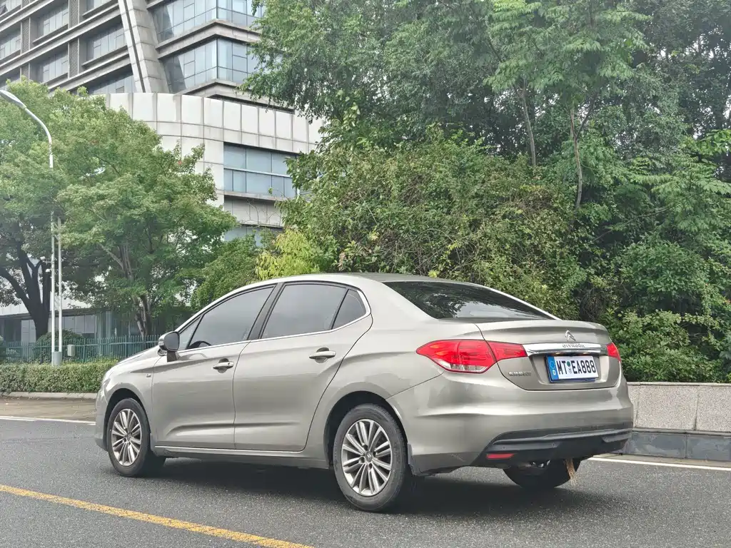 Citroen C4L — миниатюра 7