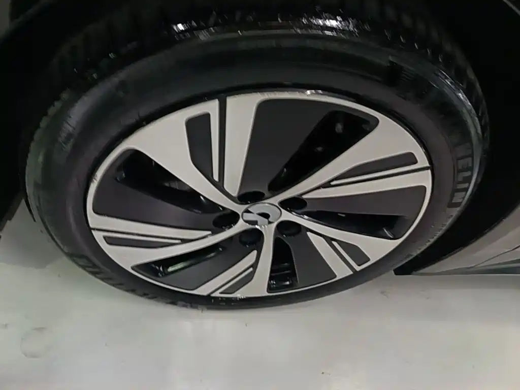 NIO ET5 — миниатюра 23