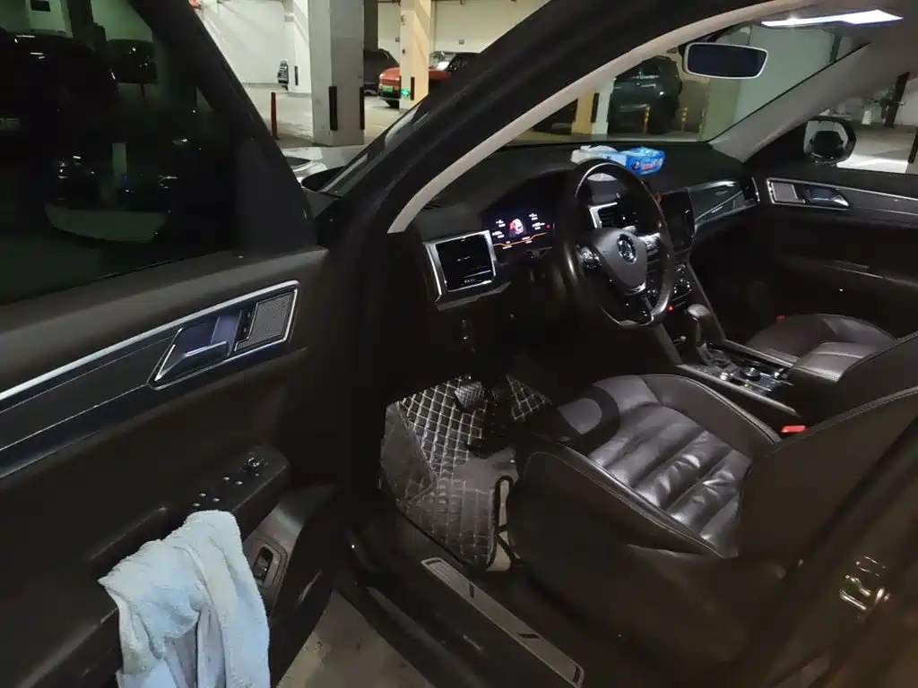 Volkswagen Teramont — миниатюра 17