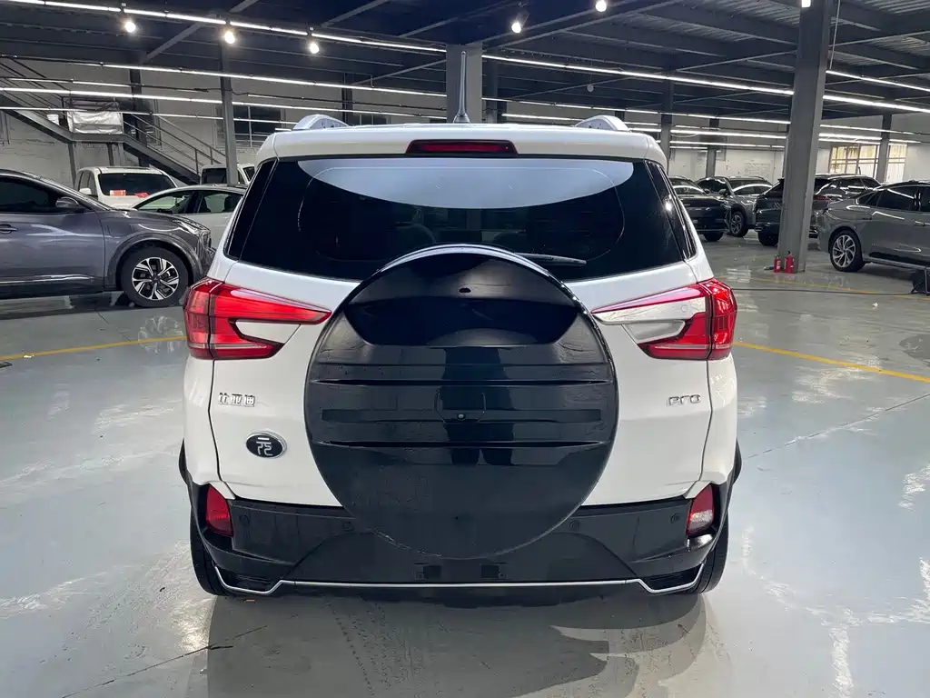 BYD Yuan Pro — миниатюра 17