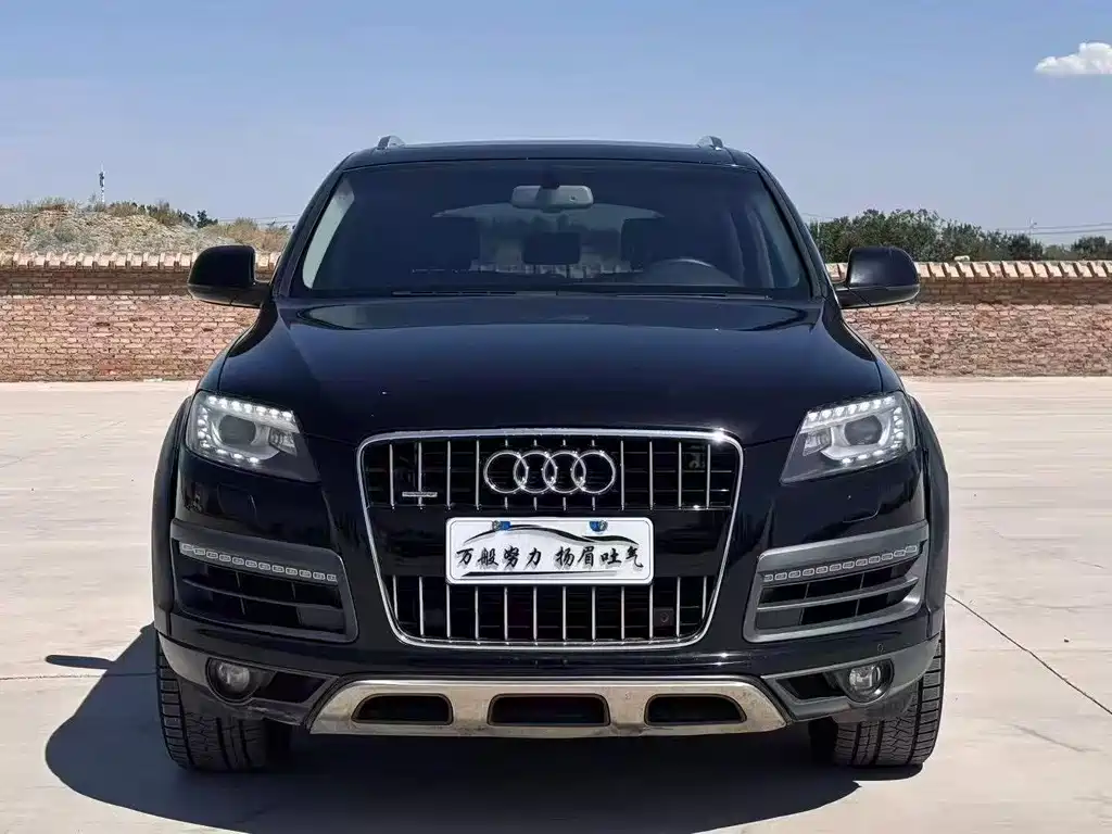 Audi Q7 — миниатюра 2