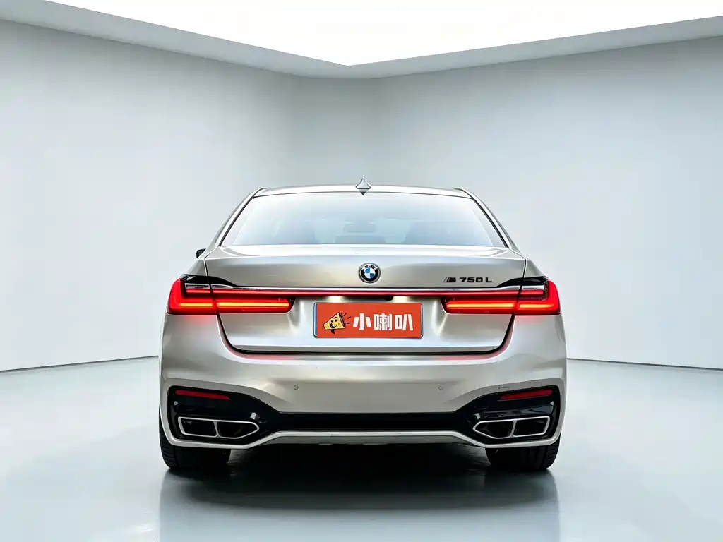 BMW 7 Series — миниатюра 4