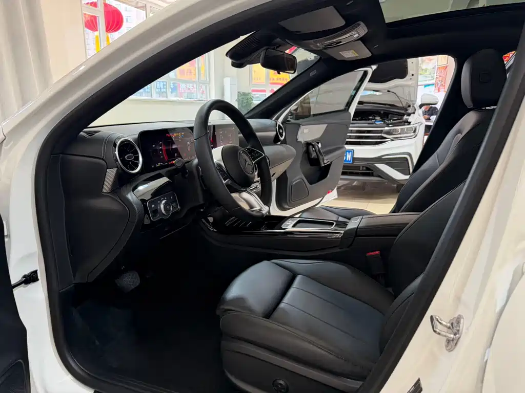 MERCEDES-BENZ A CLASS