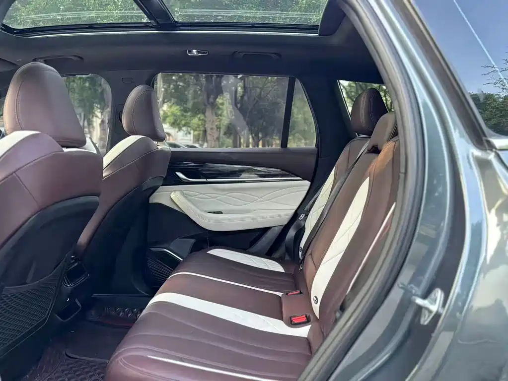 Geely Xingyue L — миниатюра 5