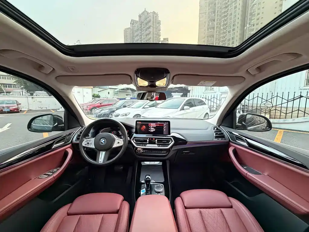 BMW iX3 — миниатюра 8