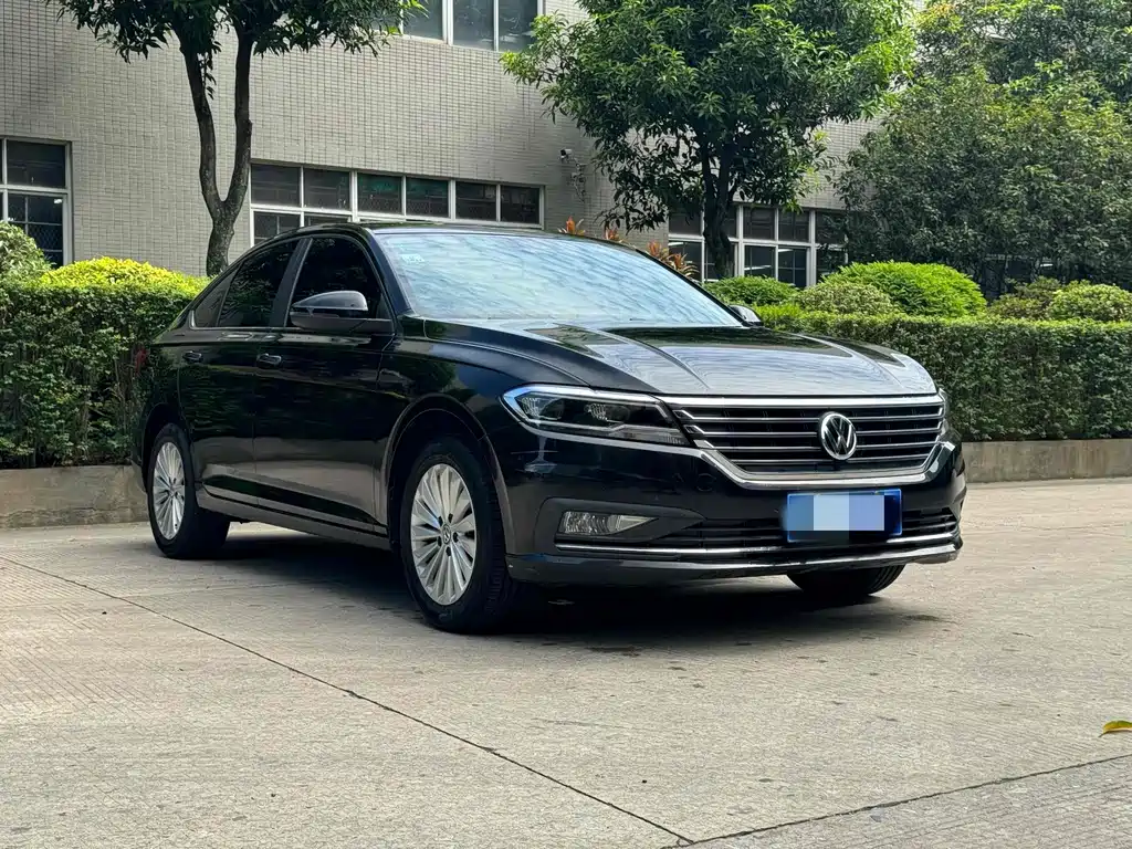 Volkswagen Lavida — миниатюра 3