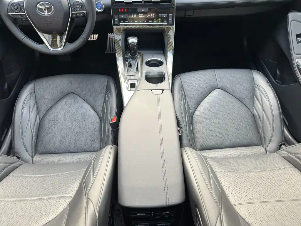 Toyota Avalon — миниатюра 15