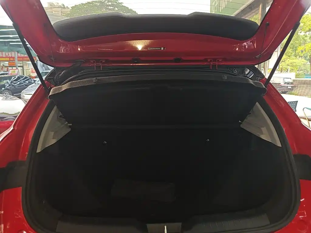 BYD e2 — миниатюра 19