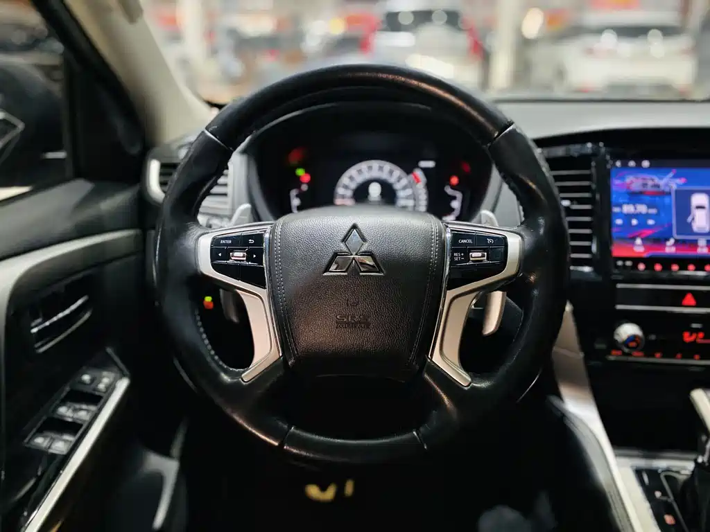 MITSUBISHI PAJERO JINCHANG