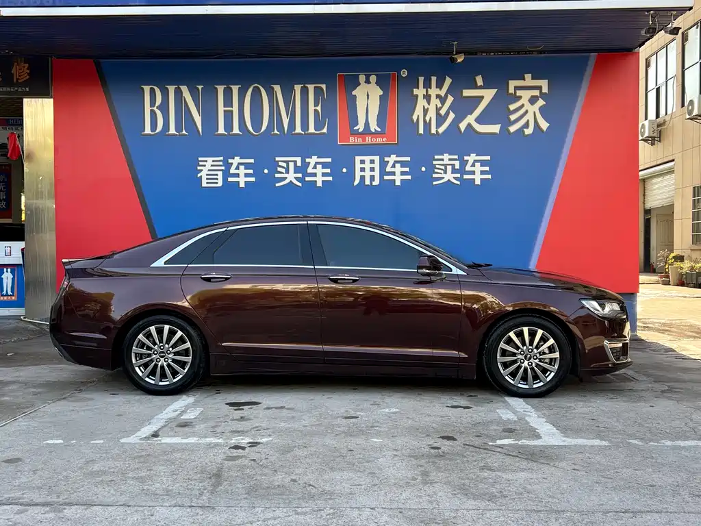LINCOLN MKZ